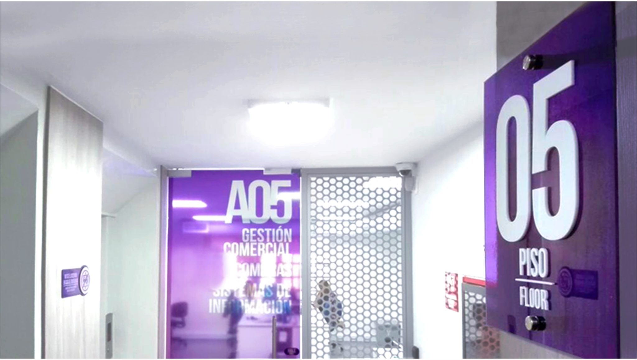 EDIFICIO ADMINISTRATIVO ANGIOGRAFÍA DE OCCIDENTE